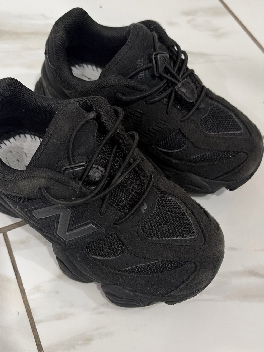 New Balance Kids Black Lightweight Athletic Sneakers